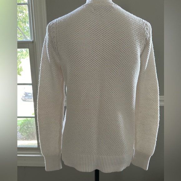 Loft Woman’s size M White Crew Neck Knit Sweater long sleeves cable pattern - Picture 4 of 8